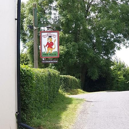 Hotel The Old Red Lion à Bruton Extérieur photo